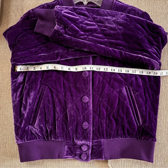 7 For All Mankind Quilted Velvet Bomber Jacket Size S - Picture 9 of 10